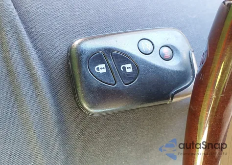 2018 Lexus Gx 460 z USA, uszkodzony, nr VIN JTJBM7FXXJ5193849